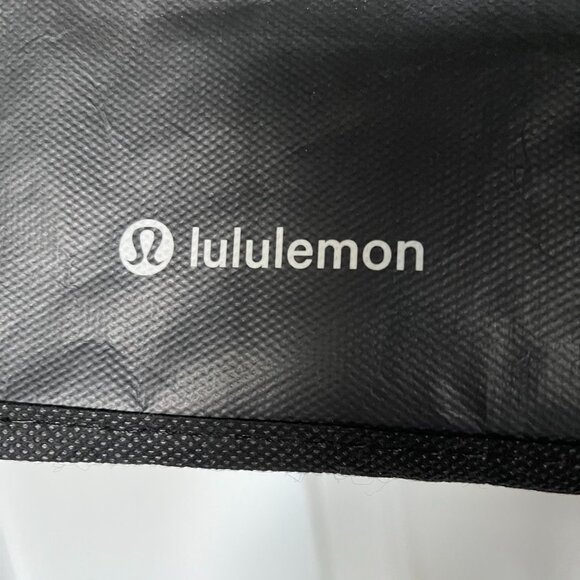 Lululemon Large Reusable Manifesto Tote - Black & White - Picture 3 of 3